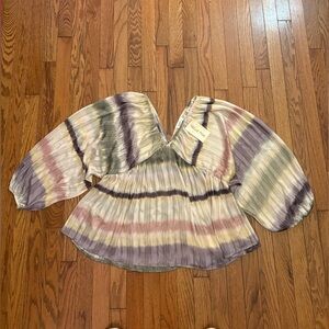 Bucketlist Cream and Lavender Tie-Dye Peasant Blouse